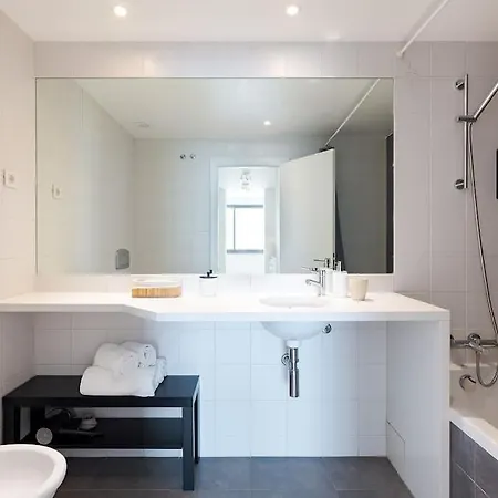 For The Lovers - - Free Parking Apartment